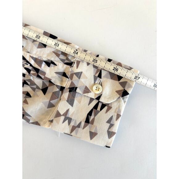 Gucci Black and White Geometric Print Button Up Shirt EU 38 - Picture 13 of 13